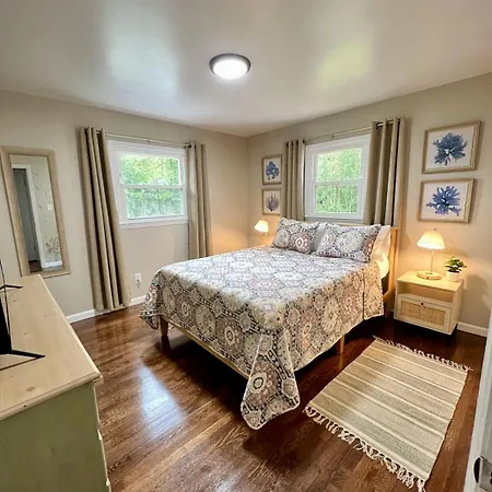 3 Bedroom - Boho By The Star - Cozy Home Close To Downtown Roanoke